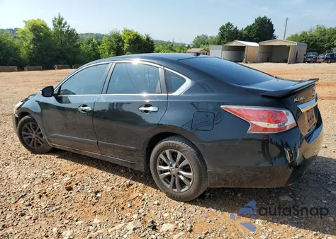 2015 Nissan Altima 2.5 из США, поврежденный, VIN 1N4AL3AP1FC416614